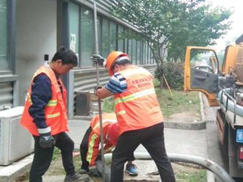杭州市专车抽化粪池、大型管道疏通清洗、污水污泥清理