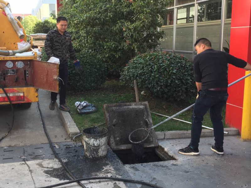 杭州滨江管道疏通化粪池清掏 管道整改维修 改上下水管道
